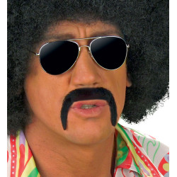 Čierny fúzik, retro štýl 70. rokov